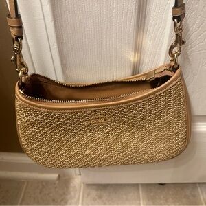 Coach straw shoulder bag